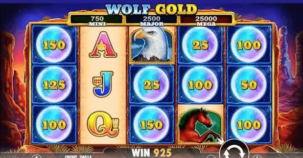 Wolf Gold free spins with giant wolf symbol
